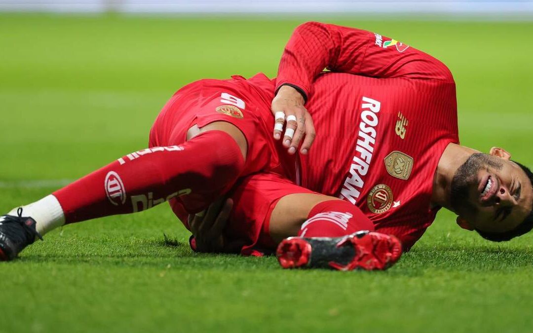 Alexis Vega No Jugará la Vuelta de Semifinales Contra Rayados por Lesión