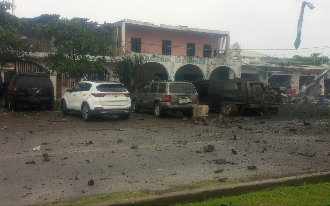 Aumentan a 5 Víctimas Mortales por Coche Bomba en Coahuayana, Michoacán: Marina Realiza Evacuación Aérea