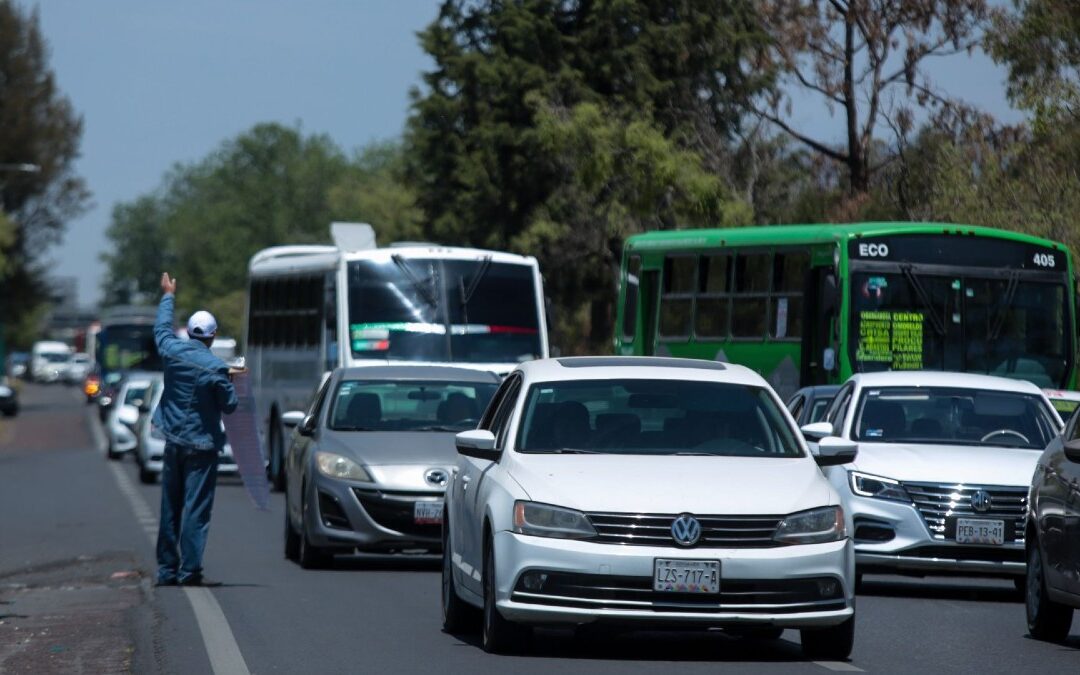 Hoy No Circula en CdMx y Edomex: Descubre Qué Autos Descansan Este Jueves 4 de Diciembre 2025