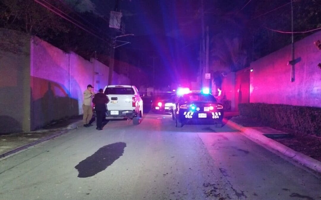 Trágico accidente: Joven motociclista pierde la vida tras chocar con un camión en Monterrey