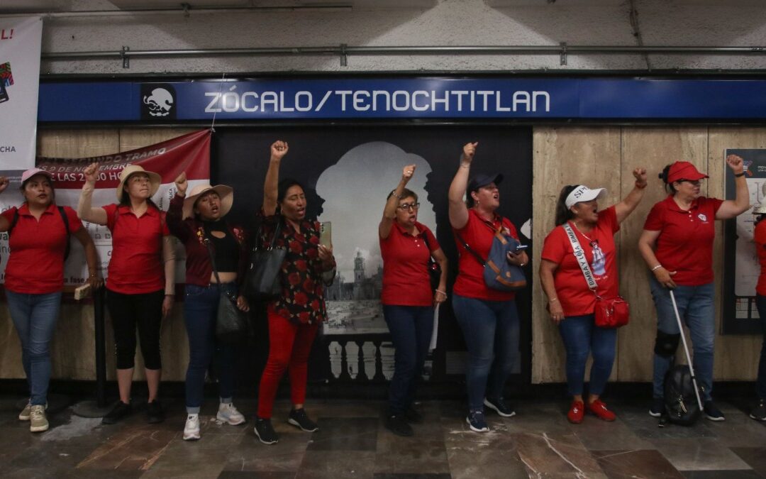 Marchas en CdMx: Estaciones de Metro y Metrobús Cerradas por la Manifestación de la 4T