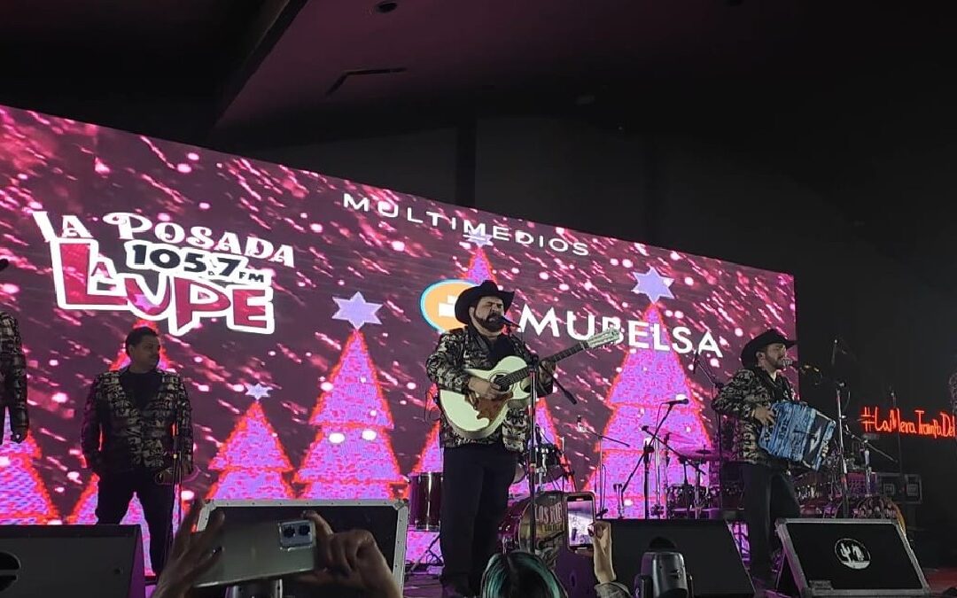 Familias de Hartford Celebran la Posada 2025 con La Lupe 105.7 y Ritmos de Fuego Indio