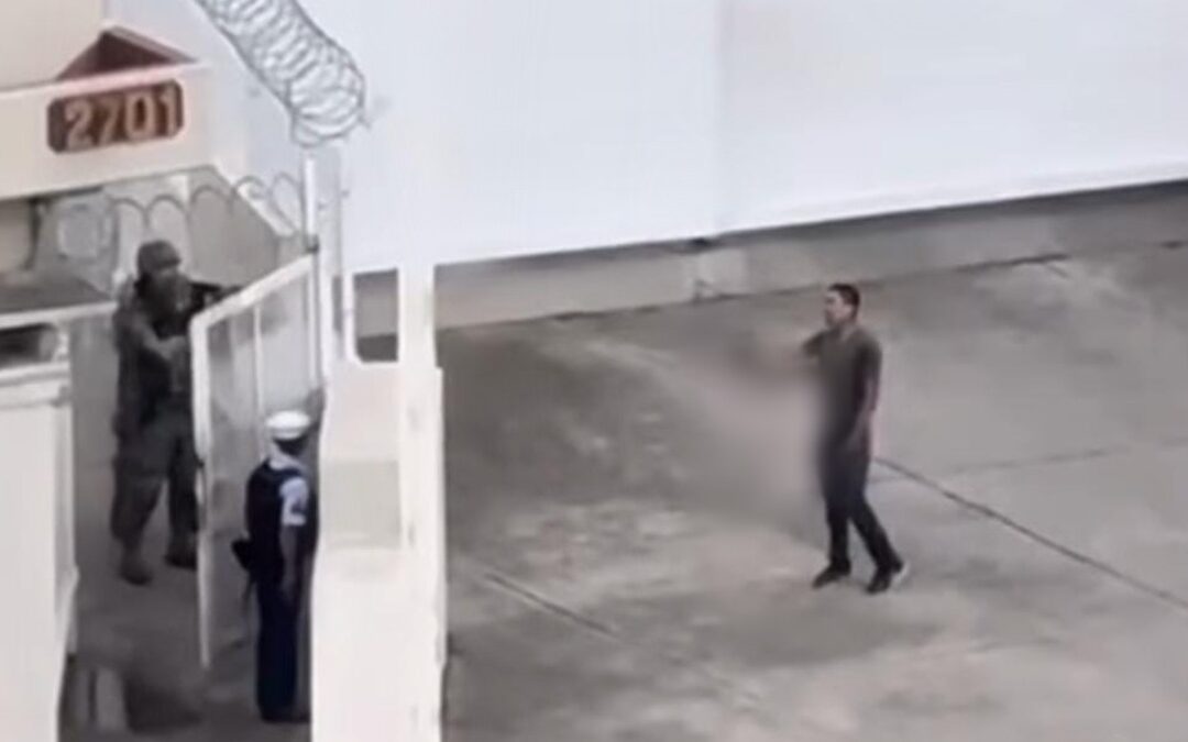 Movilización en Puerto Vallarta: Hombre Neutralizado Tras Confrontación Armada con Militares en la 12.ª Zona Naval